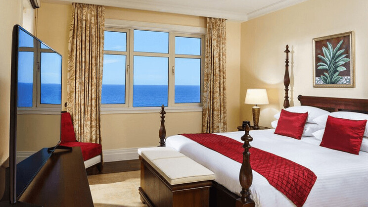 One Bedroom Romance Oceanview Suite 